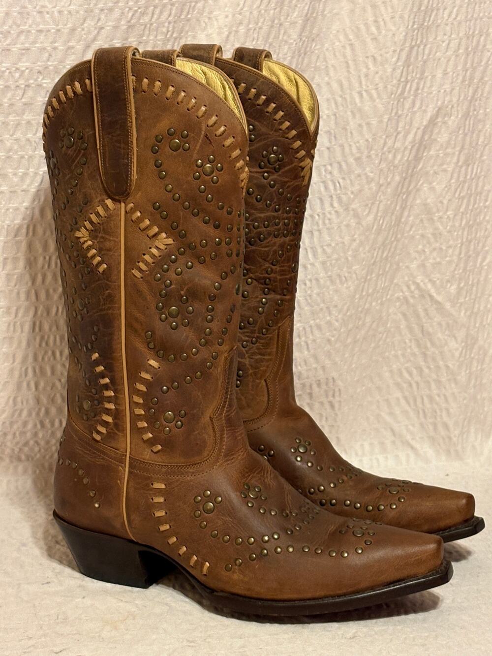 Western Boots Mexican Womens 7.5 Distressed Studded Leather Barely Worn PLZ READ